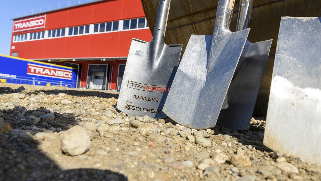 Spatenstich bei Transco