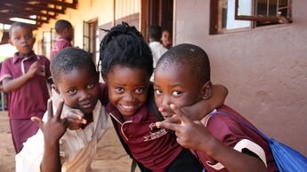 Star for Life hilft Kindern in Afrika