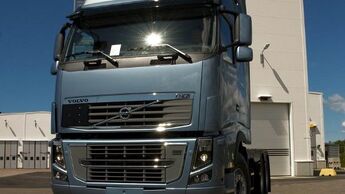 Starker FH 16 nimmt die Arbeit auf