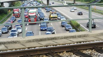 Stau, Autobahn