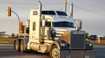 Stefan Zellweger Asphalt-Cowboy DMAX Kenworth W900L Kanada USA Trucking 2026 Jolly Jumper