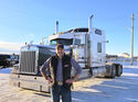 Stefan Zellweger Asphalt-Cowboy DMAX Kenworth W900L Kanada USA Trucking 2026 Jolly Jumper
