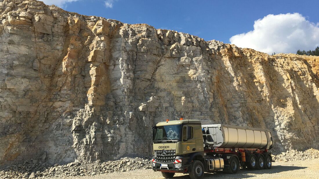 Stein- und Schotterwerke Geiger, Geiger, Steinbruch, Lkw
