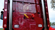 Supertruck FERNFAHRER 05-2011, Scania R 620 von Stuart Haynes aus England, Kabine, R�ckwand