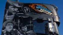 Supertruck FERNFAHRER 09-2010, Scania R 620 Smokey and the Bandit von Tommy Nilsson, Kabine, Beifahrerseite, Airbrush