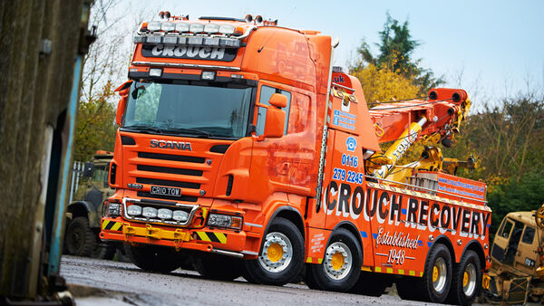 Supertruck FERNFAHRER 09-2011 Scania R 620 Crouch Recovery