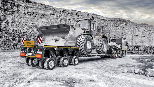TII Scheuerle auf der Bauma 2025