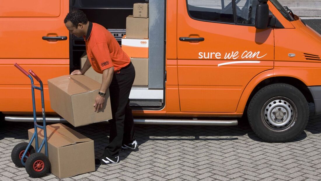 TNT, Sprinter, Pakete