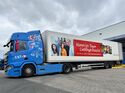 TST-Auflieger werben für Jobs als Lkw-Fahrer