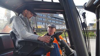 Tag der Logistik, Behala, Fahrer, Erklärung