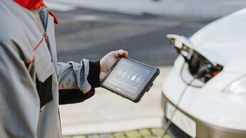 Telematik hilft beim Einsatz von E-Fahrzeugen in der Flotte.