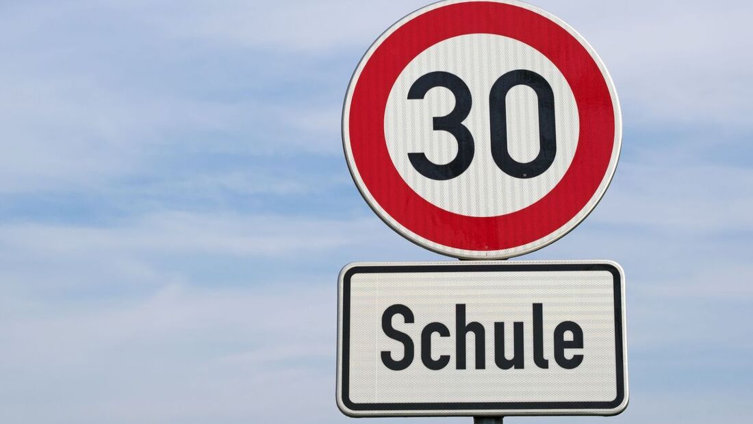 Tempo 30, Schule