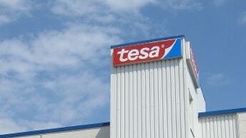 Tesa lagert Logistik an Dachser aus 