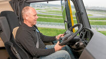 Testfahrer, Daimler Trucks, Hans Luft, Testzentrum, Cockpit
