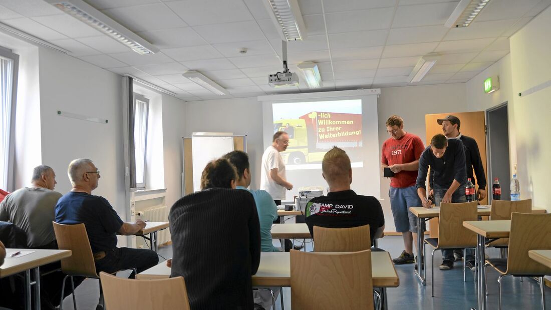 Theoriestunden, Klassenzimmer
