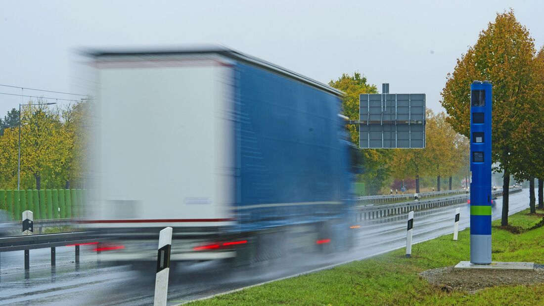 Toll Collect, Kontrollsäule, Maut, Bundesstraße, Kontrolle