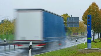 Toll Collect, Kontrollsäule, Maut, Bundesstraße, Kontrolle