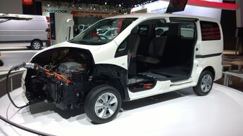 Toyota E-NV 200