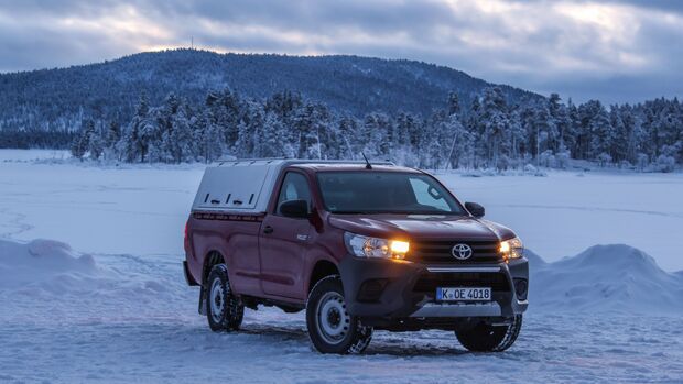 Toyota Hilux Single Cab 2.4 D-4D Dauertest Reise Nordkap