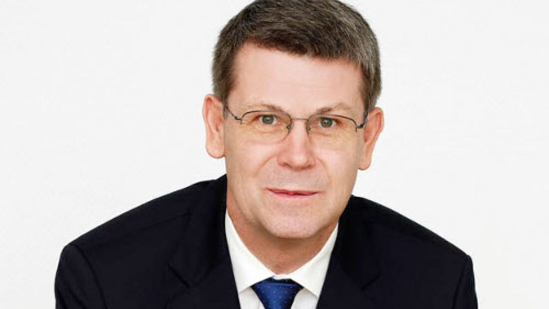Trautmann führt DKV und Egrima