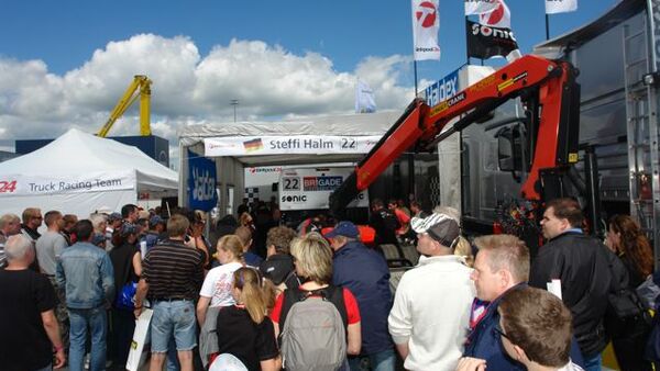 Truck-Grand-Prix, Truck Race, Lkw, Reparaturen, Fahrerlager, Halm