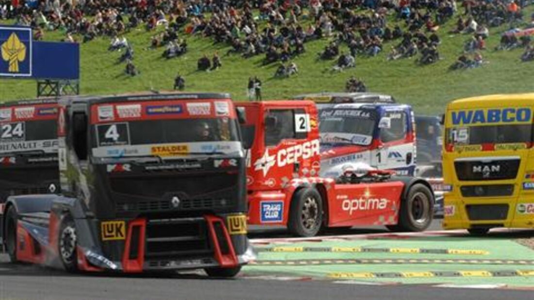 Truck Race Most