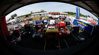Truck Race