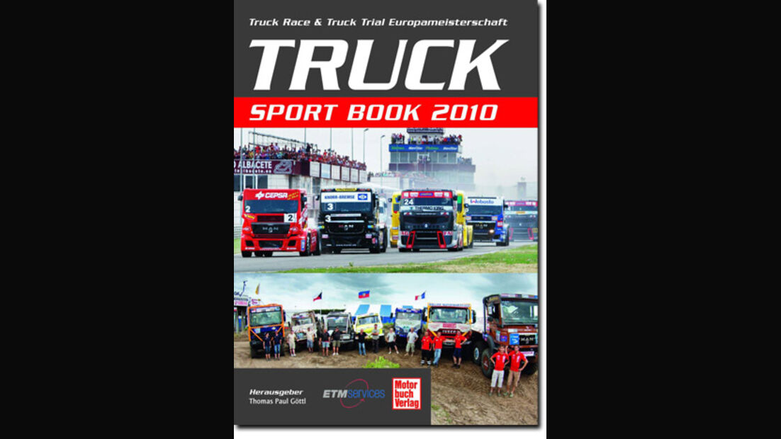 Truck Sport Book unterm Weihnachtsbaum
