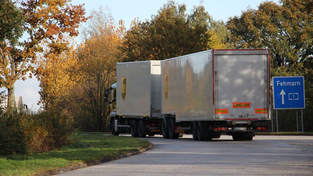 UPS-Lang-Lkw