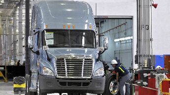 US-Regierung fördert Daimler North America