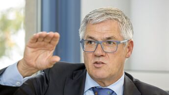 Ulrich SchÃ¶pker, Schmitz Cargobull