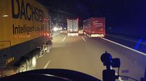 Unfall Unfälle Auffahr Stau Stauende Überholverbot überholen Autobahn gefährlich Lkw-Unfall Übermüdung 