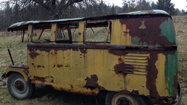 VW Bulli Bergung Barndoor 