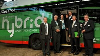 Verkehrsverbund Rhein-Ruhr setzt Hybridbusse ein