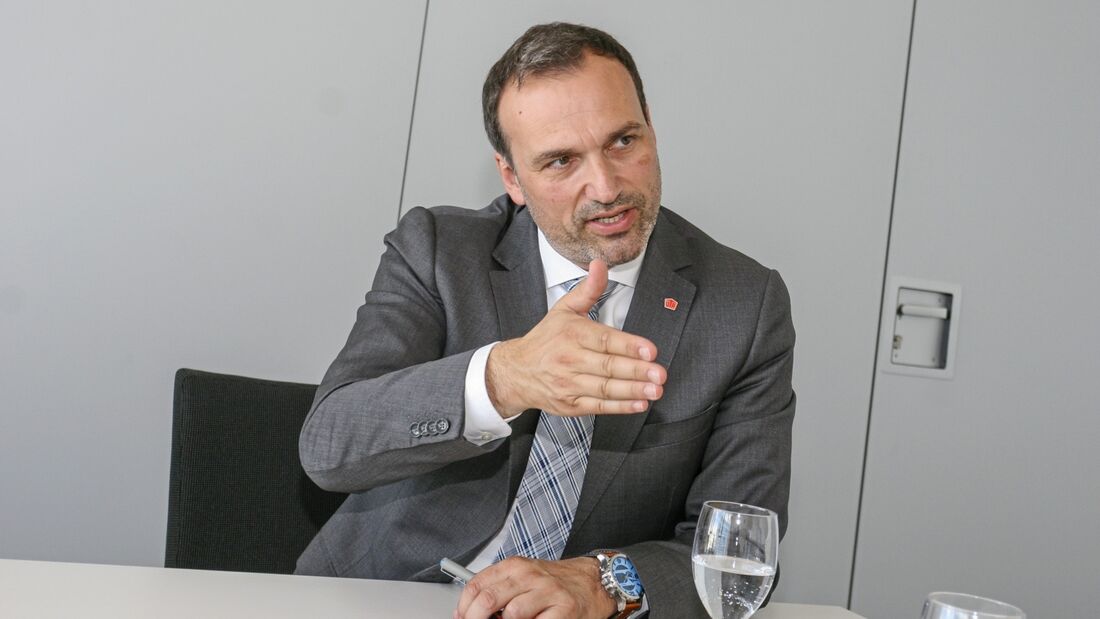 Volker Huber, Geschäftsführer UTA