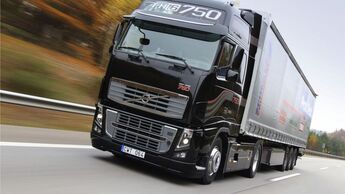 Volvo FH 16 in Fahrt