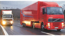 Volvo FH12 im Vergleich mit Vorgänger Volvo F12, FF 2/1994, Oldtimer FF 2-3/2024