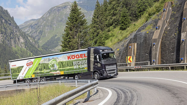 Volvo FH16 750 FH 460 LNG Erdgas Lkw