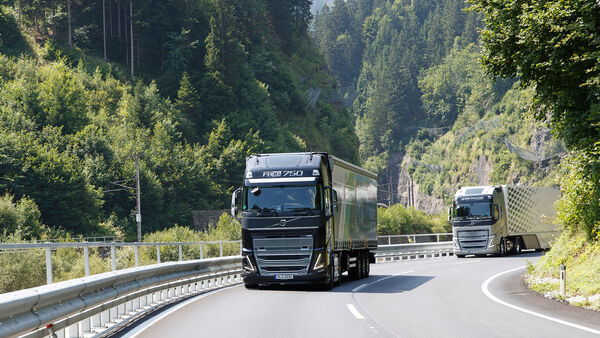 Volvo FH16 750 FH 460 LNG Erdgas Lkw