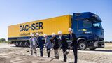 Von links: Florian Graber, Branch Manager Food Logistics; Daan van der Meer, Operations Manager Euronational Forwarding; Thomas Henkel, General Manager (alle drei Dachser Logistikzentrum Allgäu); Jan Rothenbacher, Oberbürgermeister Stadt Memmingen; Alexander Tonn, COO Road Logistics Dachser; Lukas Unglehrt, Prokurist und Gesellschafter, Unglehrt.