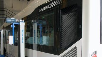 Vorausschauender Hybrid-Bus von Volvo