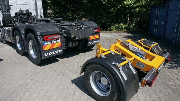 Wallek Schwerlast Transport Tieflader Fahrzeugbau Zink