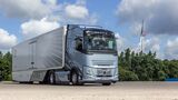 Wir haben uns in unserer FERNFAHRER-Test-Serie "Auf Achse mit" in den FH Aero 460 I-Save von Volvo Trucks begeben. Knapp 1.000 Kilometer legte der Stromer dabei zurück.