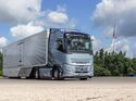 Wir haben uns in unserer FERNFAHRER-Test-Serie "Auf Achse mit" in den FH Aero 460 I-Save von Volvo Trucks begeben. Knapp 1.000 Kilometer legte der Stromer dabei zurück.
