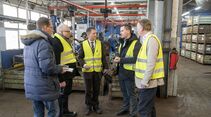 ZF Bielefeld arbeitet gebrauchte Getriebekomponten nachhaltig auf. Dafür hat das ZF-Remanufacturing-Werk Bielefeld die Cradle-to-Cradle-Zertifizierung für nachhaltige Kreislaufwirtschaft erhalten. 