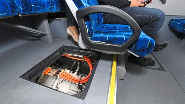 ZF Friedrichshafen, Testgel√§nde, Bus mit Cetrax Getriebe