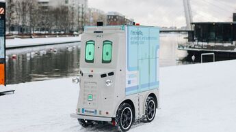 Zustell-Roboter HeRo im Schnee
