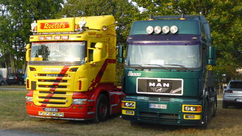 Zwei TRATON-Fahrzeuge auf dem Campingplatz der IAA 2016: rechts mein MAN F2000 19.603, links der aktuelle Scania des vorherigen Besitzers meines MAN.