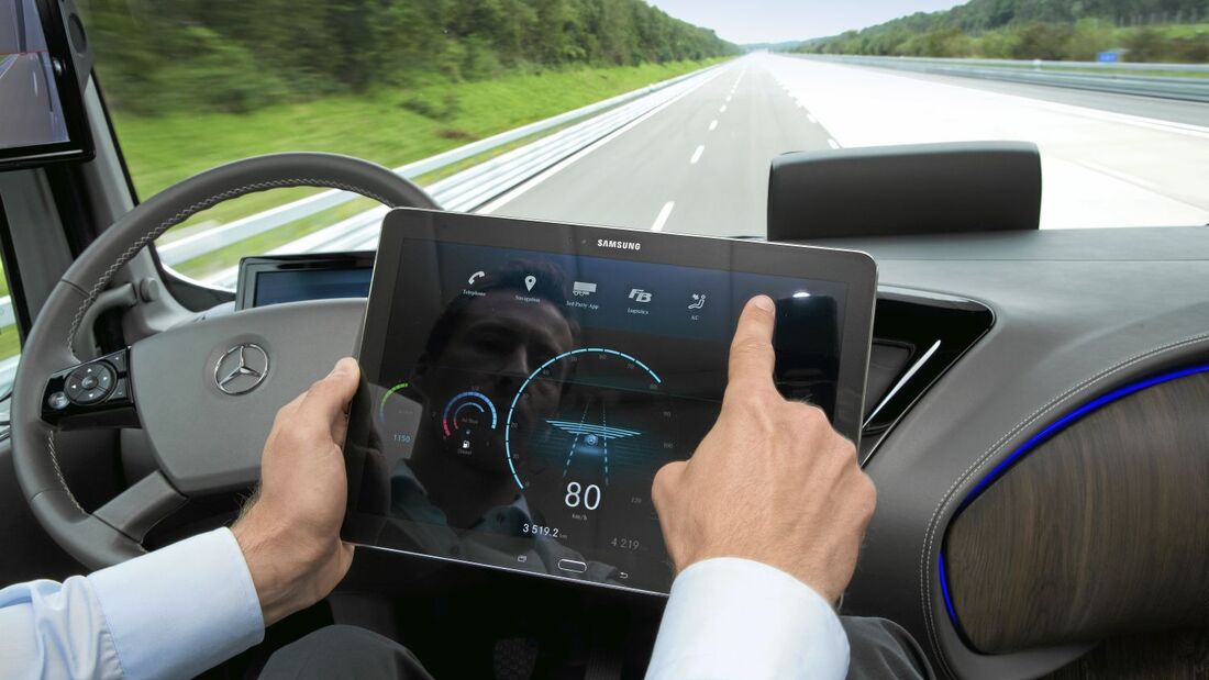 autonomes Fahren, Tablet, Lkw, Fahrerhaus