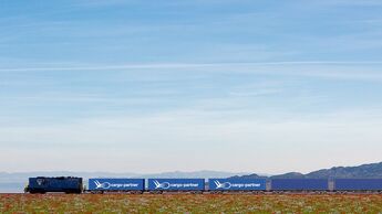 cargo-partner ist intermodal zwischen Europa und Asien unterwegs.